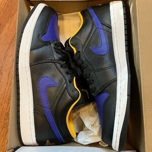 Nike Men's Air Jordan 1 Low